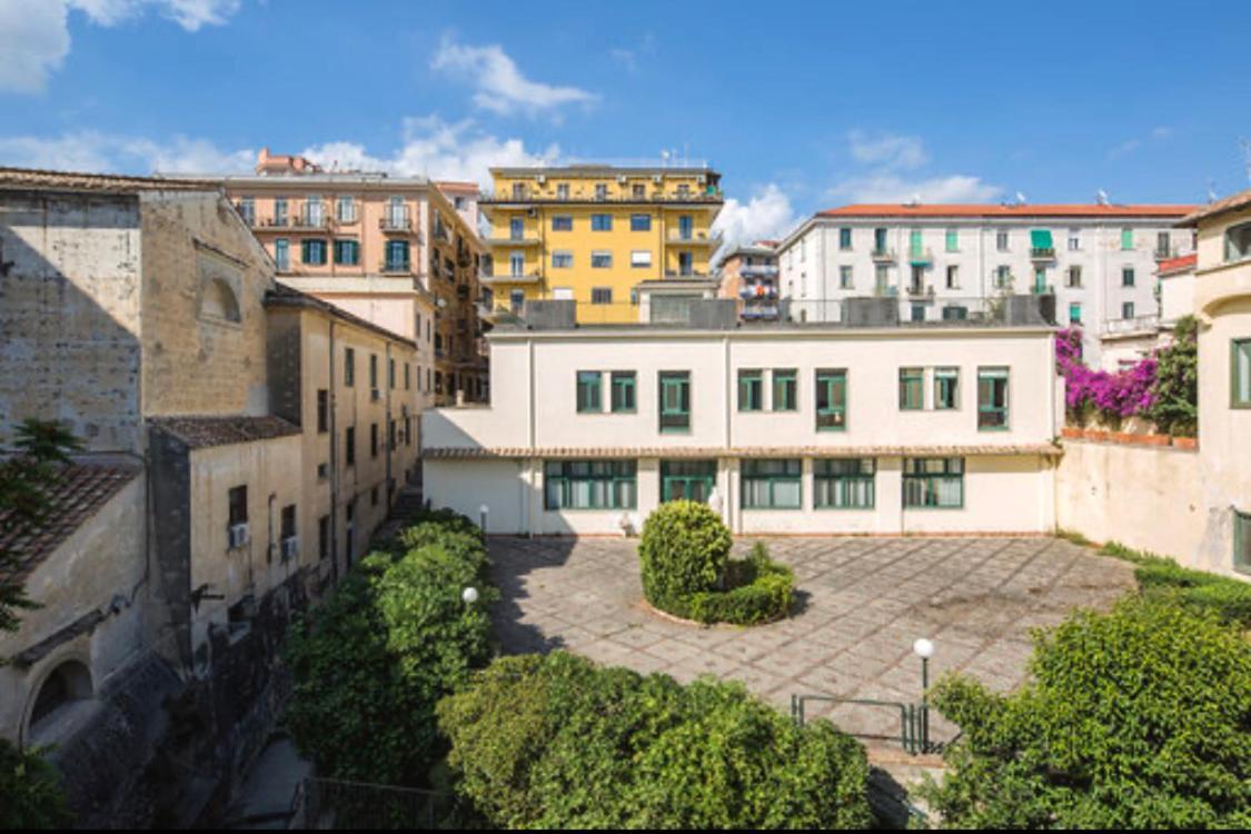 Le 8 Campane 2 Villa Salerno Bagian luar foto